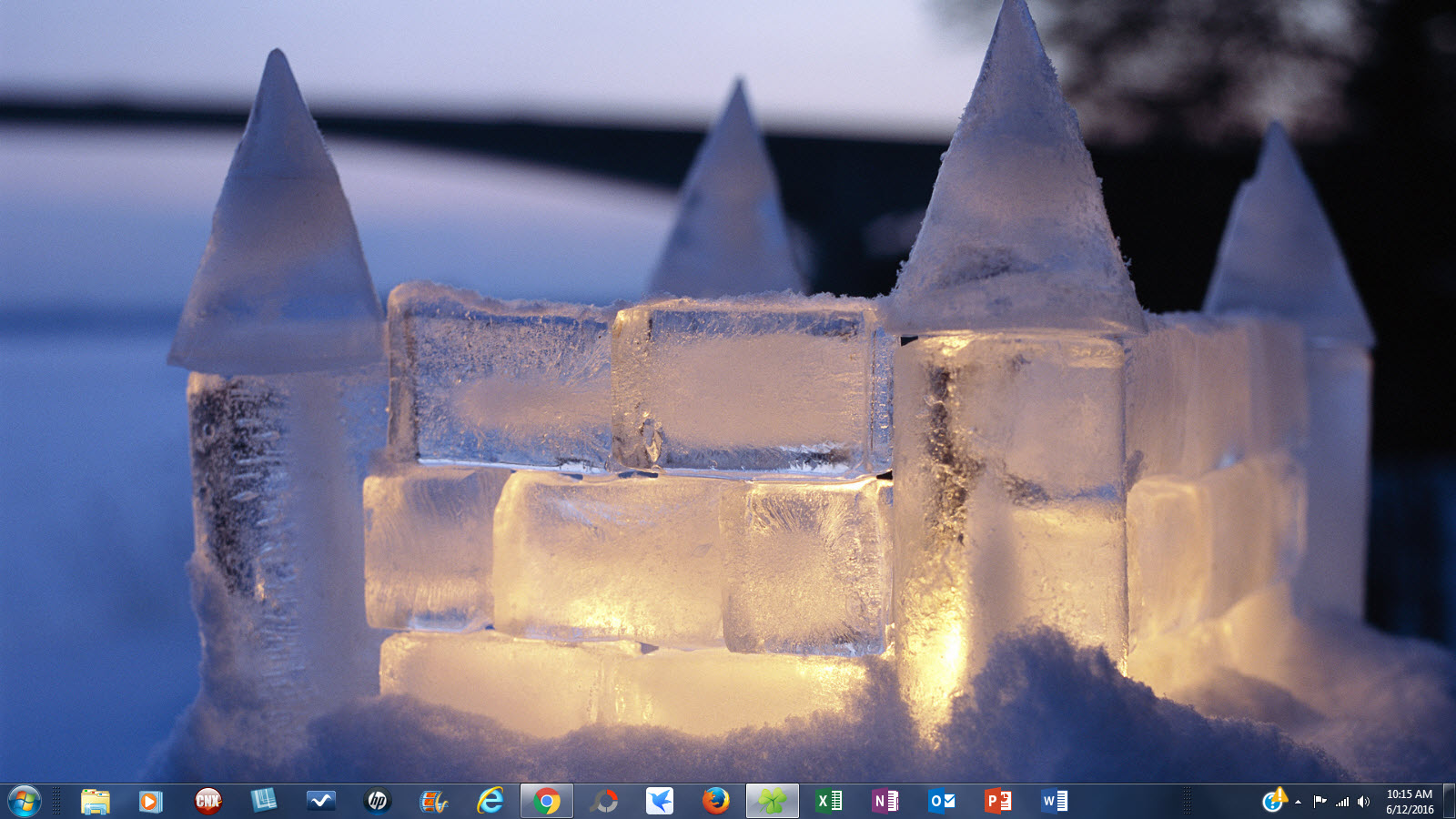 Windows 7 Christmas Theme Ice Castles